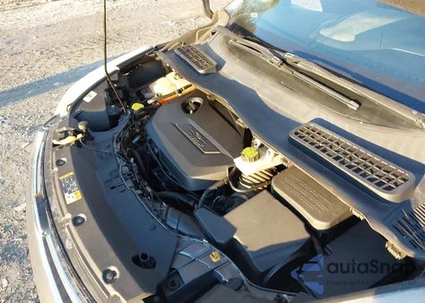 2014 Ford Escape Titanium z USA, uszkodzony, nr VIN 1FMCU0JX8EUA44627